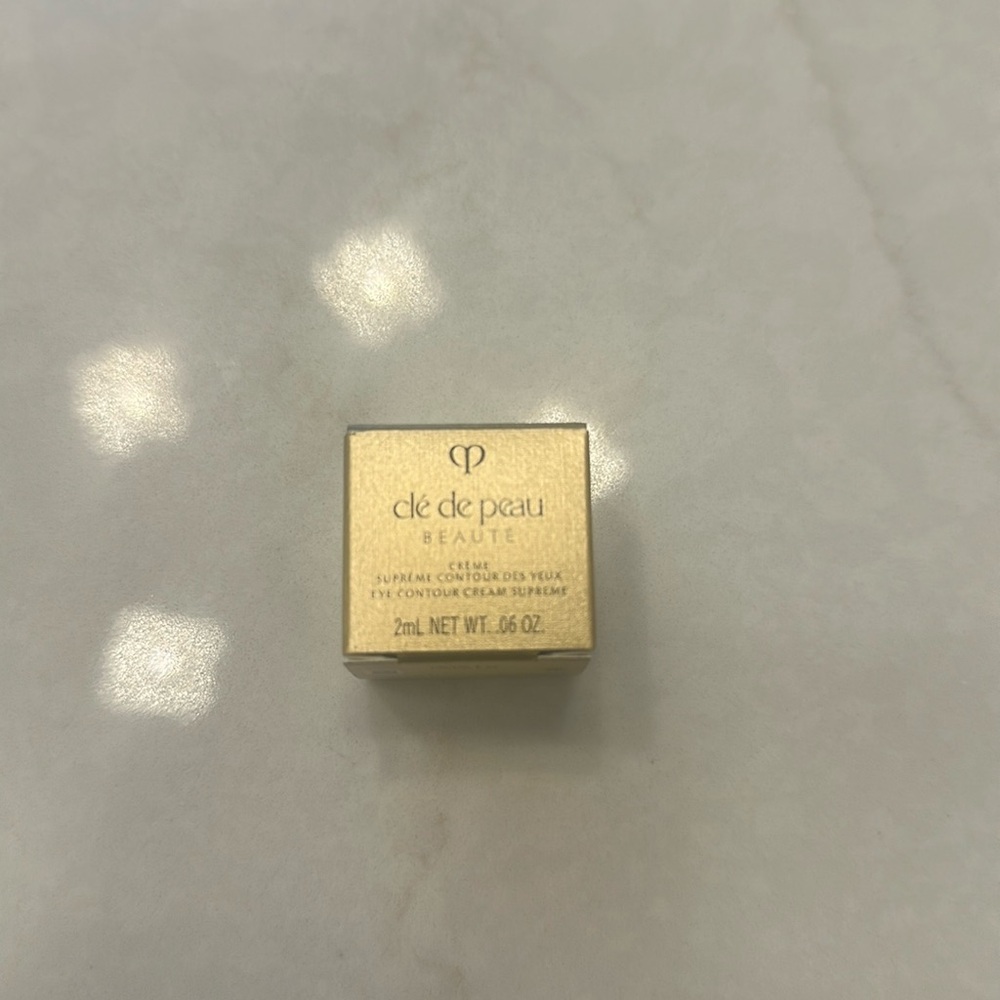 NIB. Cle De Peau Beaute. Eye Contour Creme Supreme. 2 mL